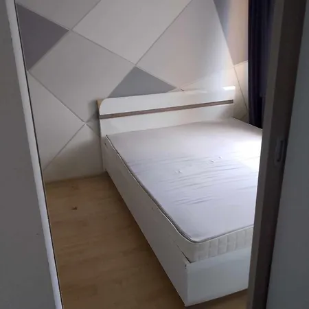 Apartment Mieszkanie 3 Sypialnie Pokoje W Centrum Koszalina Koszalin